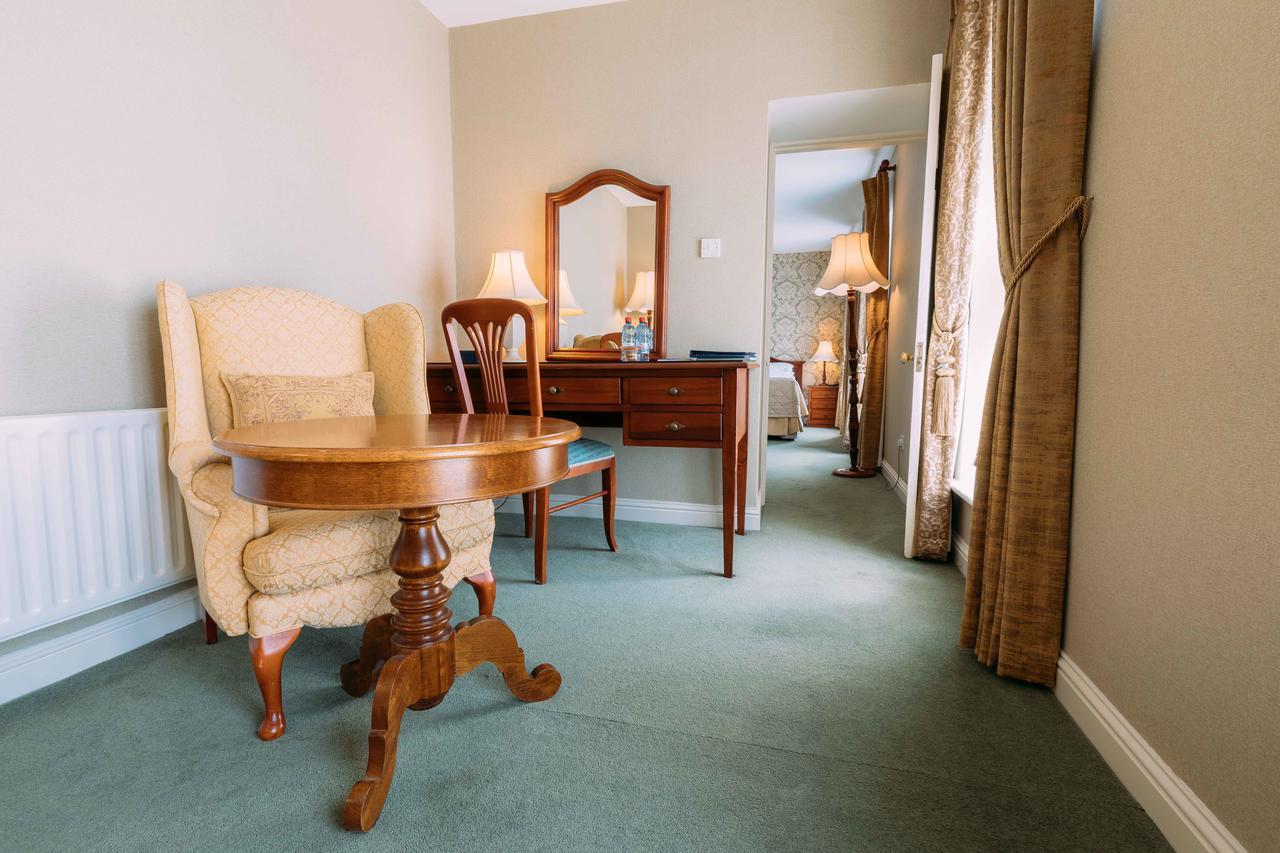 Sheedy'S Boutique Hotel Lisdoonvarna Exterior foto