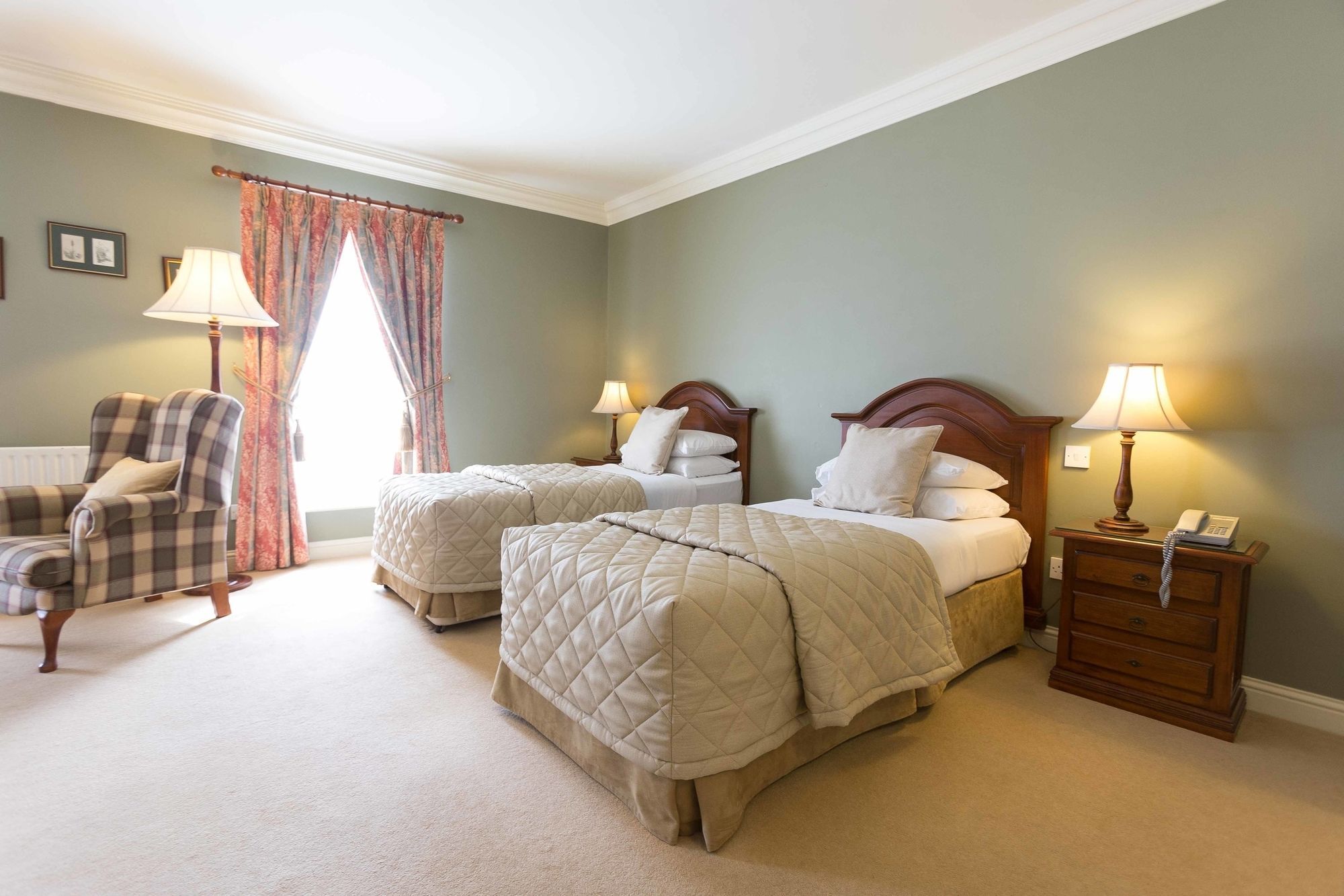 Sheedy'S Boutique Hotel Lisdoonvarna Exterior foto